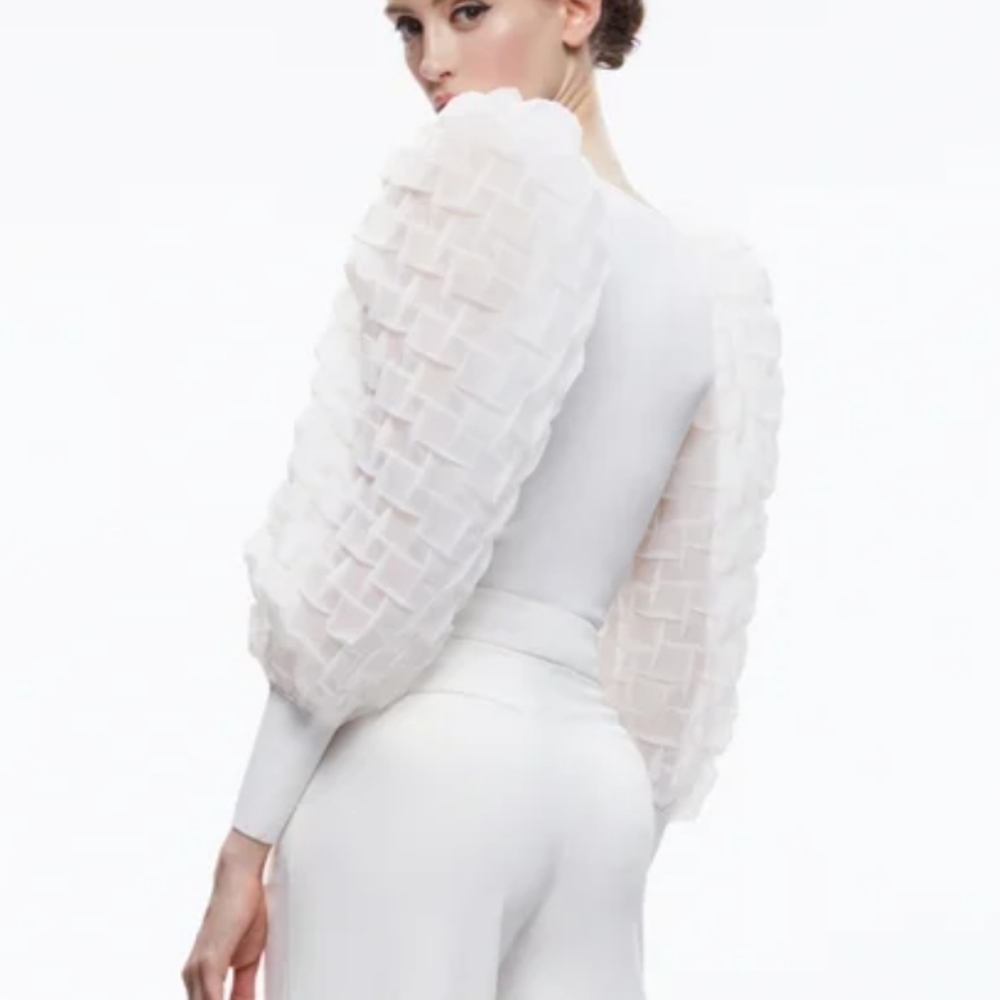 ALICE + OLIVIA Puff Sleeve Sweater - Picture 2 of 9